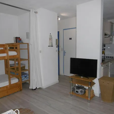 - T2 Climatise, Piscine, Tennis, Proche Et Commerces, 4/5 Pers - Fr-1-796-4 Gruissan